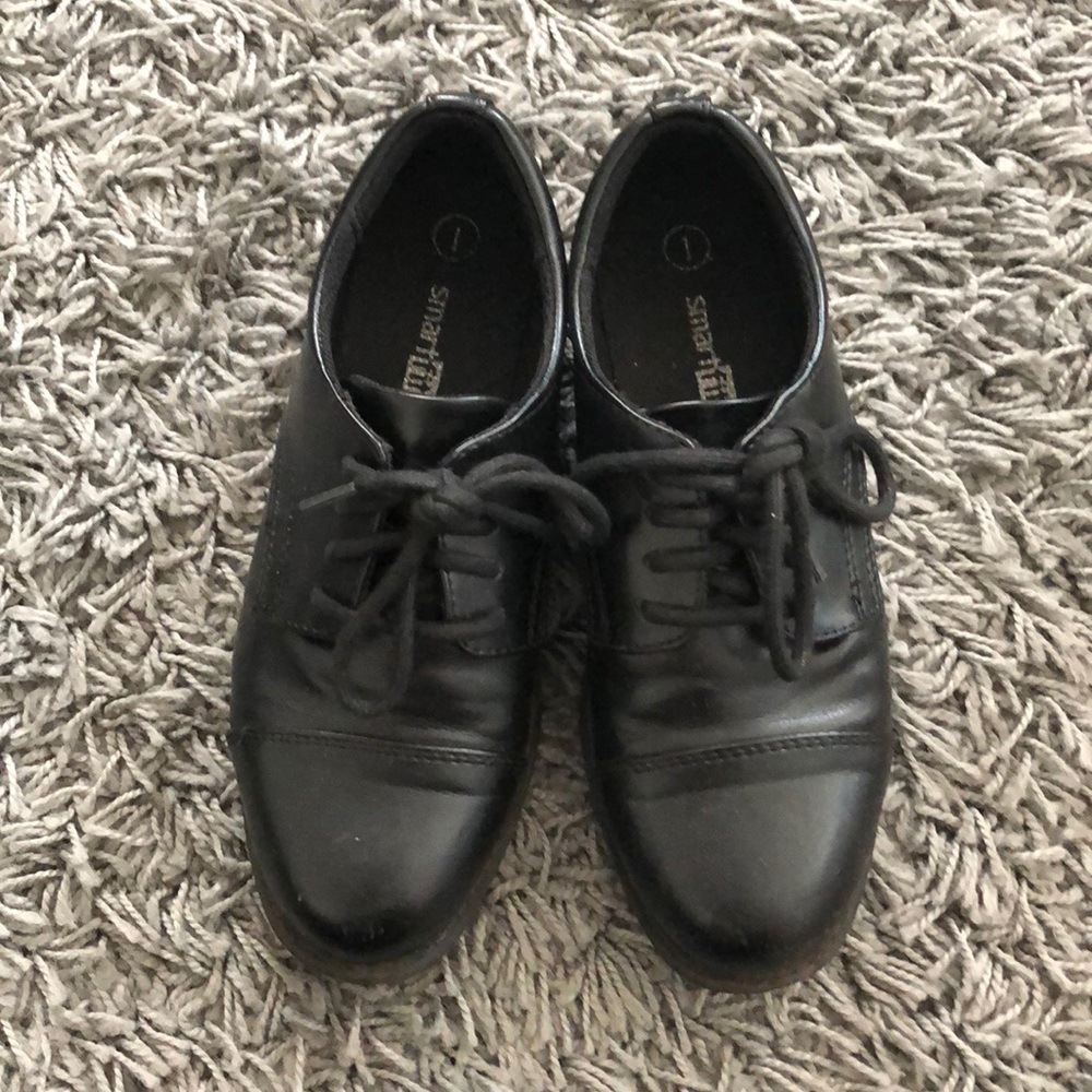 GUC boys Dress Shoes youth 1